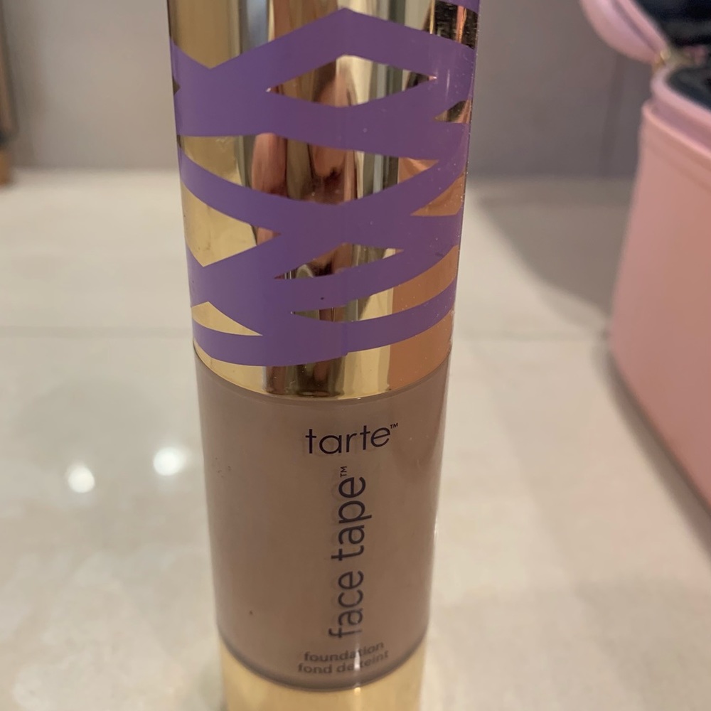Tarte Face Tape Foundation
